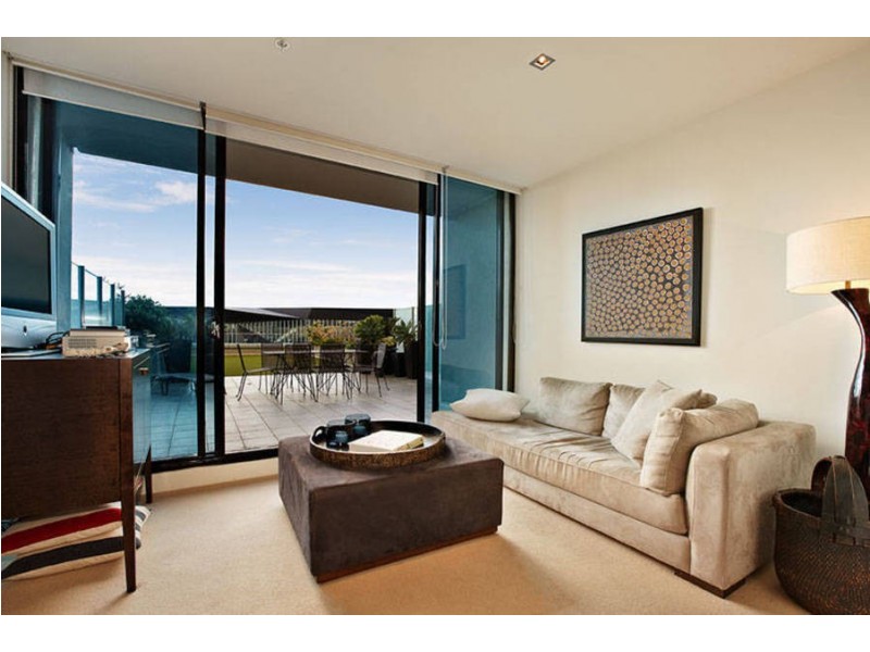 402/60 Siddeley Street, Docklands VIC 3008