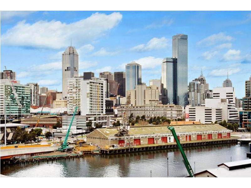 802/50 Lorimer Street, Docklands VIC 3008