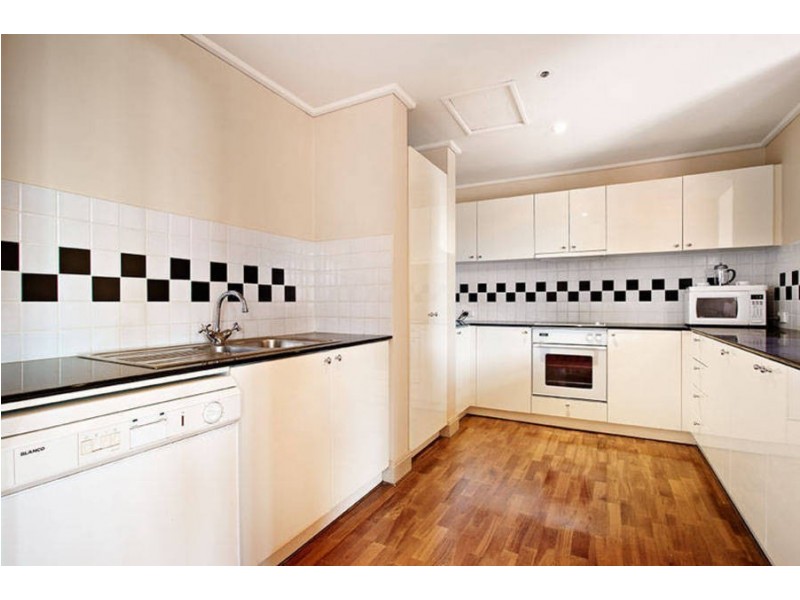 617/53 Spencer Street, Docklands VIC 3008