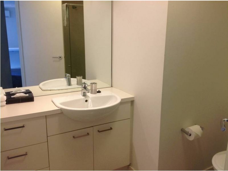 1106/15 Caravel Lane, Docklands VIC 3008