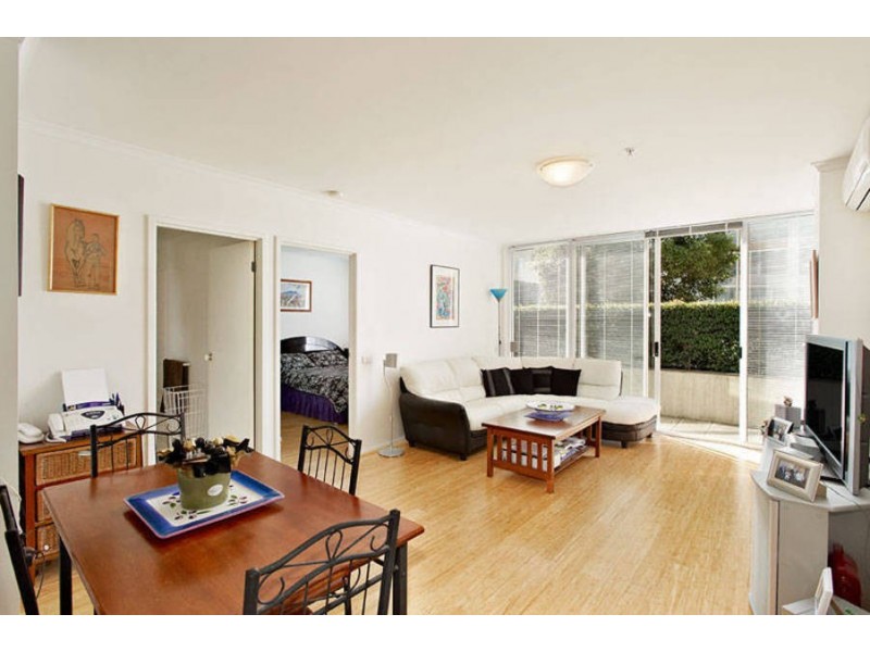 32/79 Whiteman Street, Southbank VIC 3006