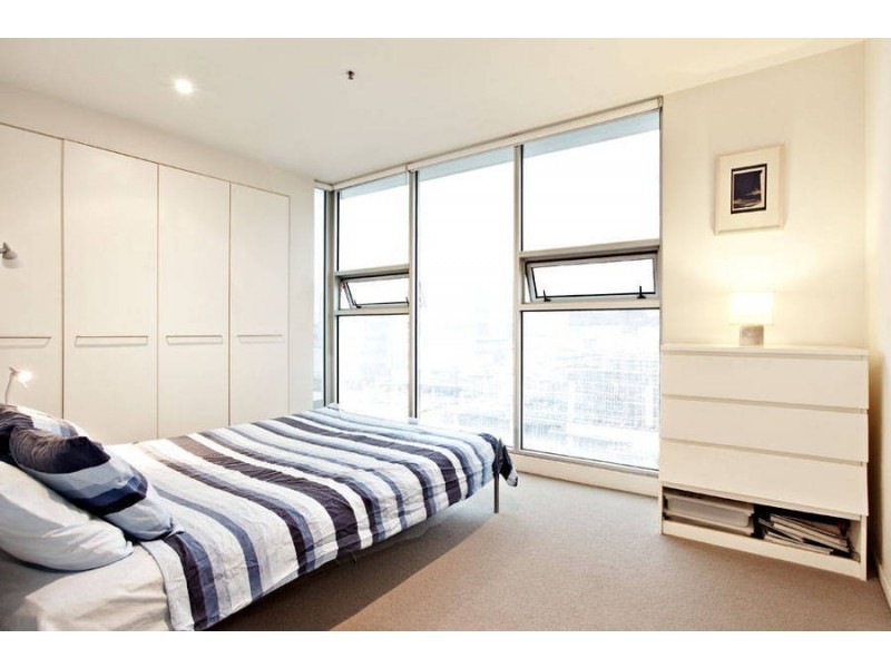 609/8 McCrae Street, Docklands VIC 3008