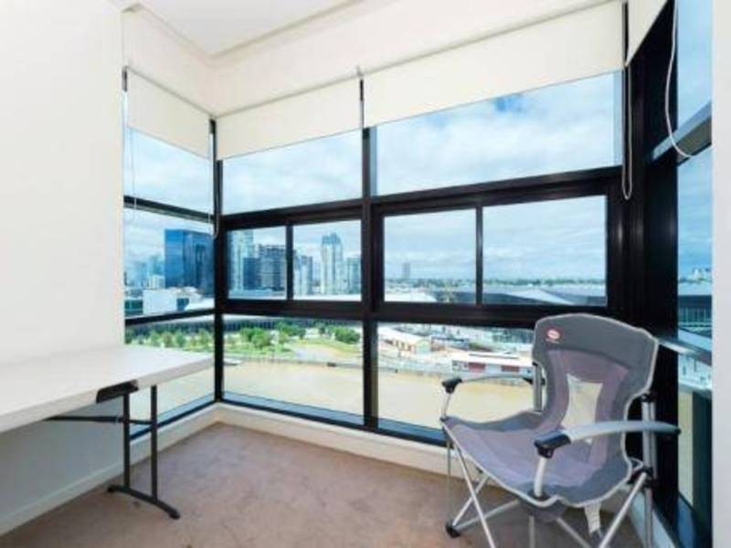 1016/60 Siddeley Street, Docklands VIC 3008