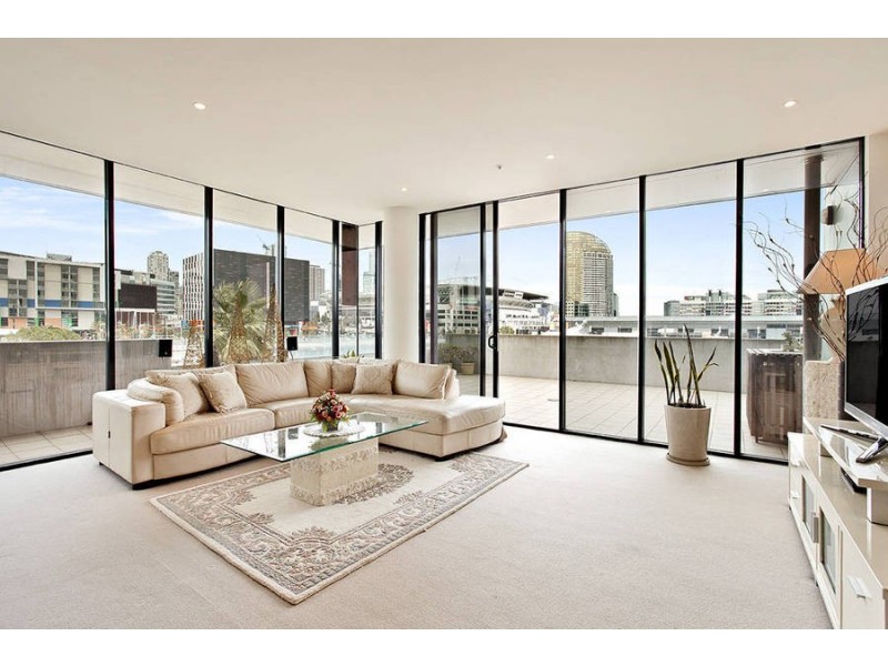 111/30 New Quay Promenade, Docklands VIC 3008