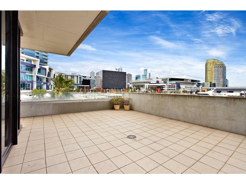 111/30 New Quay Promenade, Docklands VIC 3008