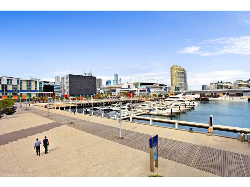 111/30 New Quay Promenade, Docklands VIC 3008