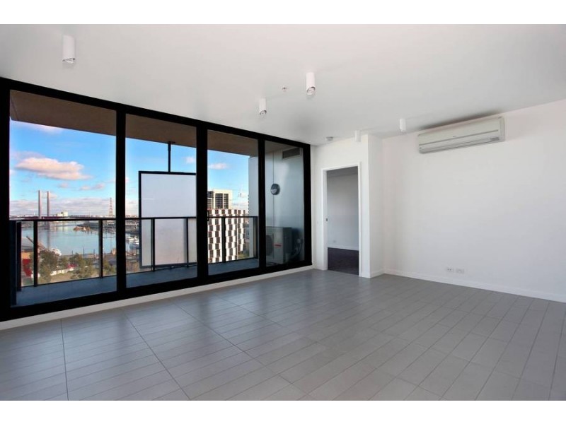 901/675 LaTrobe Street, Docklands VIC 3008