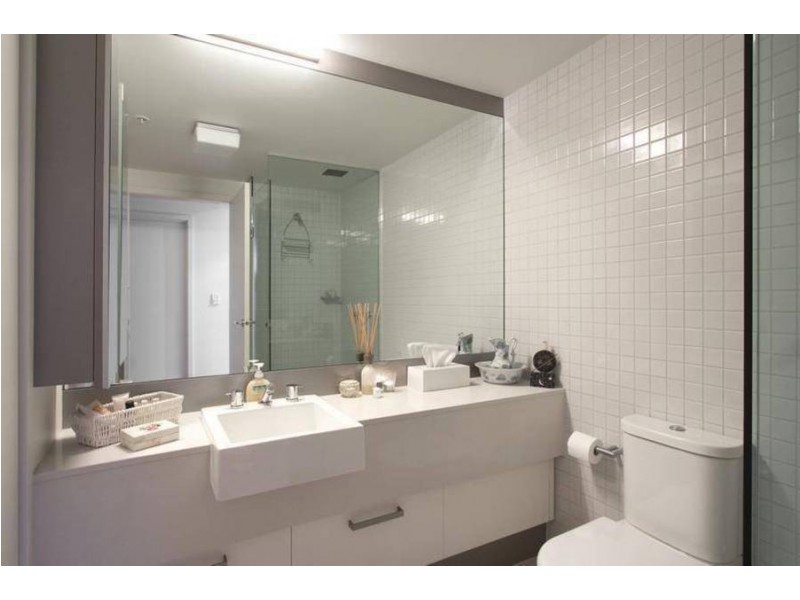 1004/70 Lorimer Street, Docklands VIC 3008