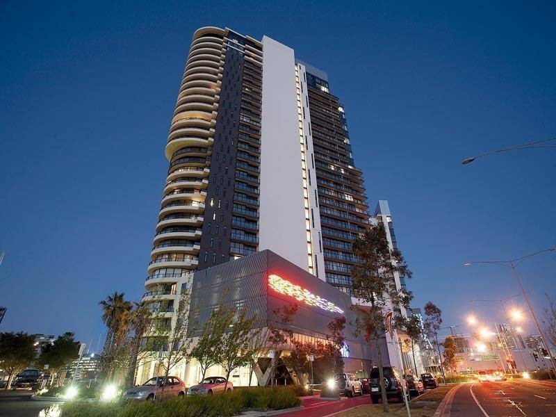 1004/70 Lorimer Street, Docklands VIC 3008