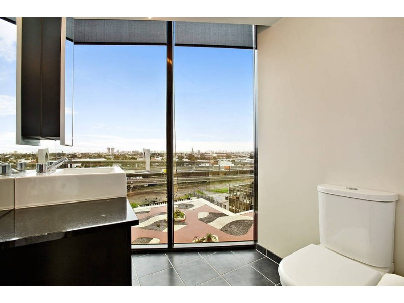 1007/50 Lorimer Steet, Docklands VIC 3008