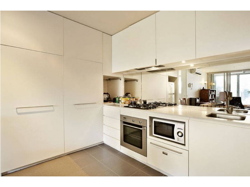 1507/8 McCrae Street, Docklands VIC 3008