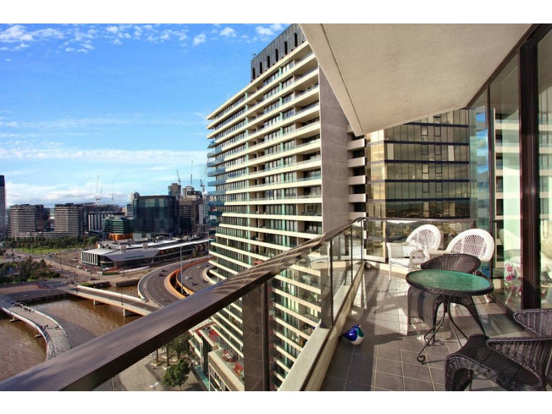2001/60 Lorimer Street, Docklands VIC 3008