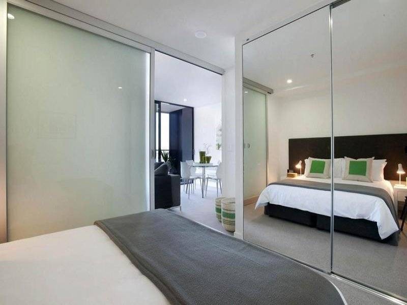 1108/815 Bourke Street, Docklands VIC 3008