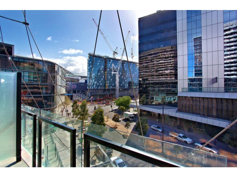 321/757 Bourke Street, Docklands VIC 3008