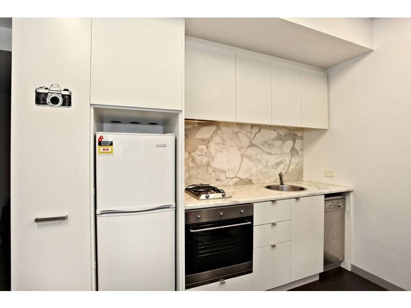 321/757 Bourke Street, Docklands VIC 3008