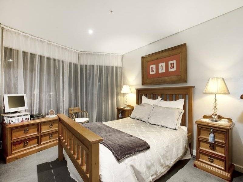 605/90 Lorimer Street, Docklands VIC 3008