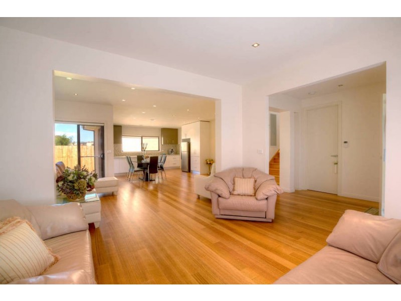 12 Hunter Street, Keilor VIC 3036