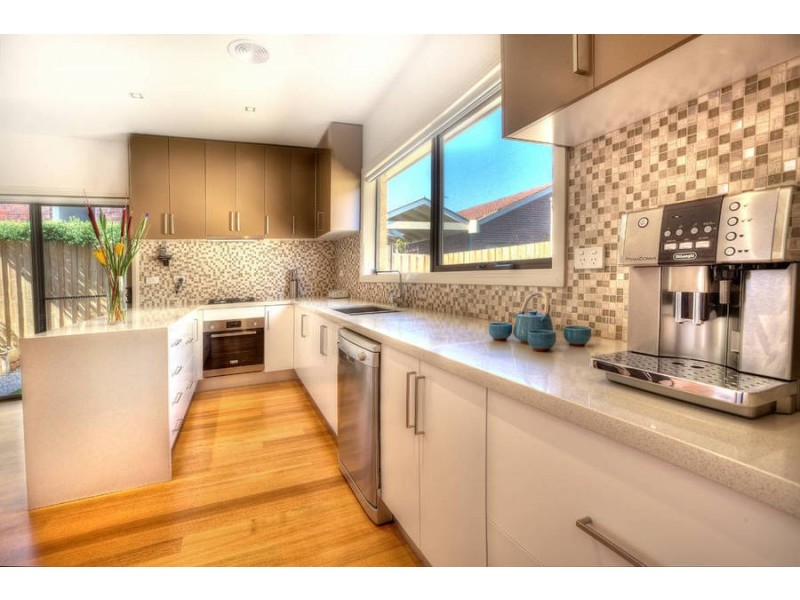 12 Hunter Street, Keilor VIC 3036