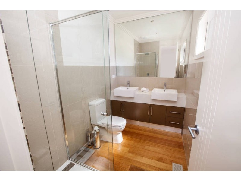 12 Hunter Street, Keilor VIC 3036