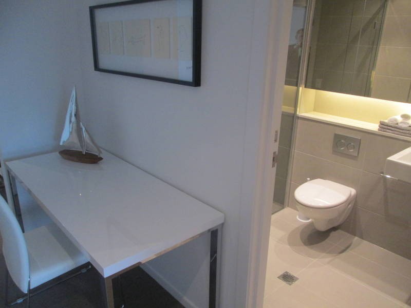 1204/1 Point Park Crescent, Docklands VIC 3008