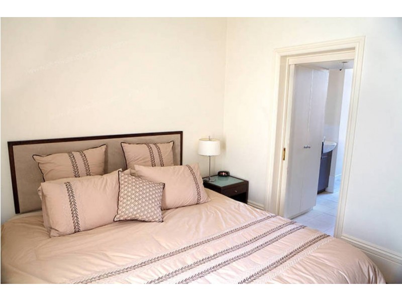 17/24 Little Bourke Street, Melbourne VIC 3000