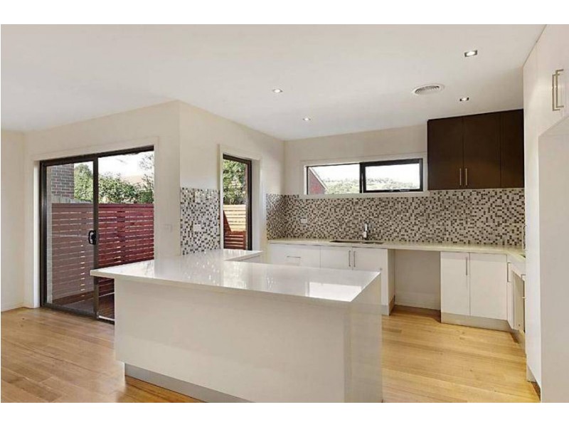 3/12 Hunter Street, Keilor VIC 3036