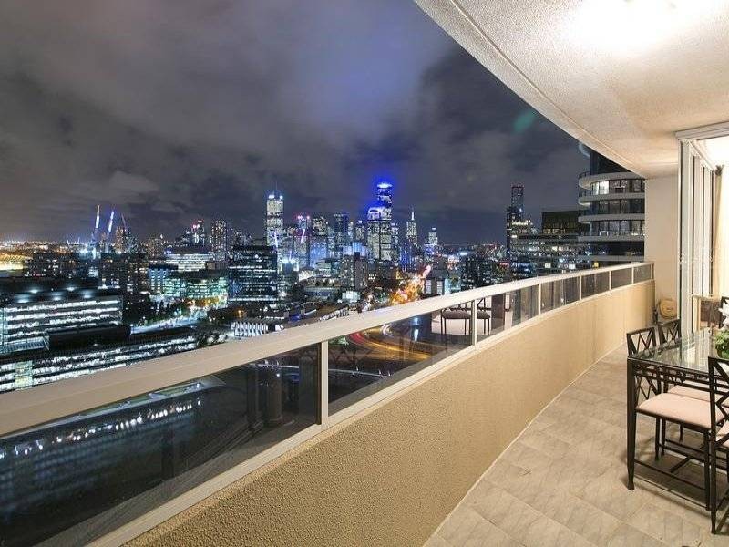 2701/80  Lorimer Street, Docklands VIC 3008