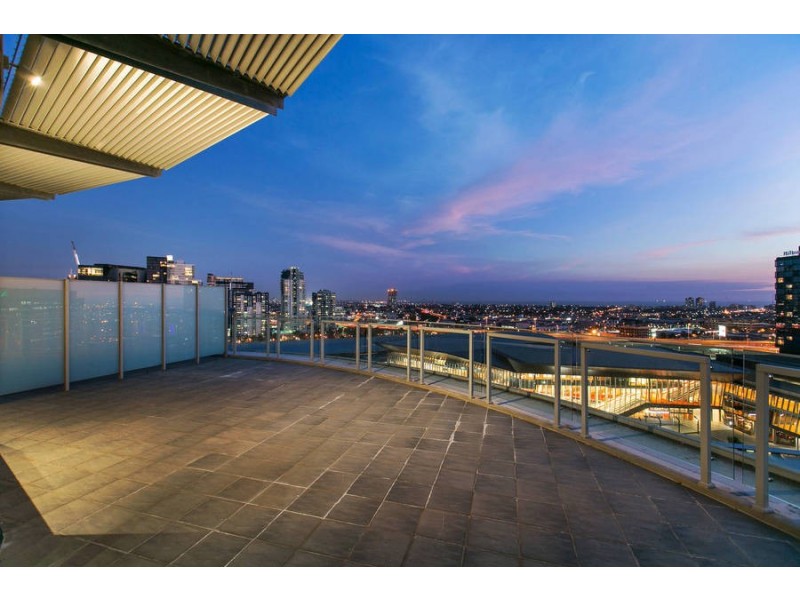 1807/60 Siddeley Street, Docklands VIC 3008