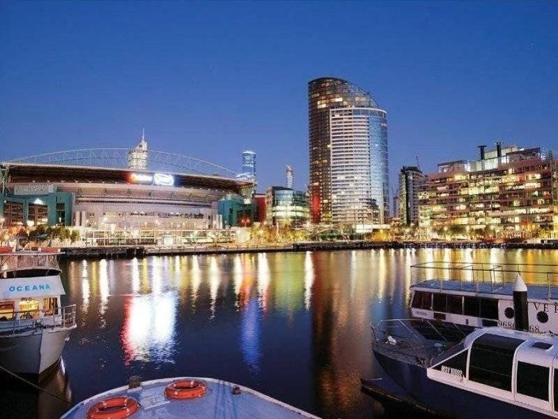1210/100 Harbour Esplanade, Docklands VIC 3008
