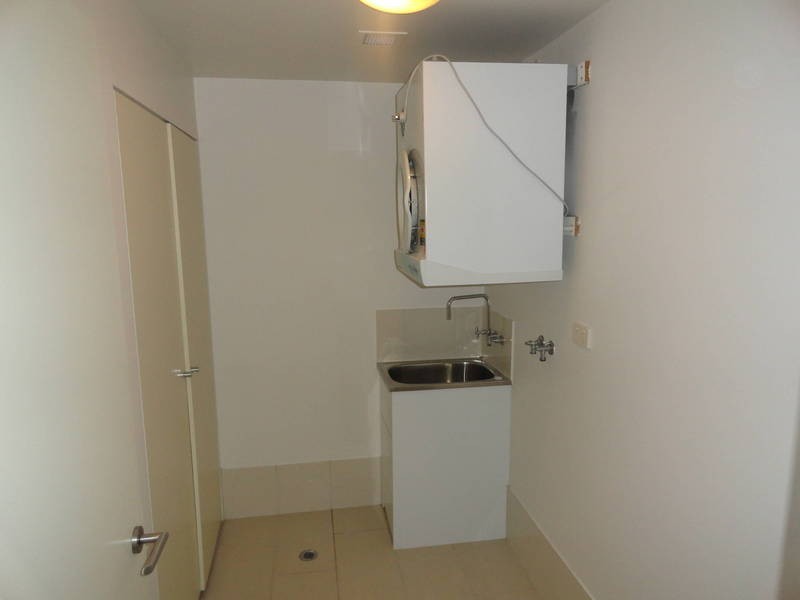 913/60 Siddeley Street, Docklands VIC 3008