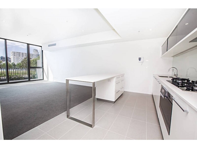 3 Point Park Crescent, Docklands VIC 3008