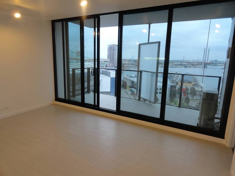 1202/673 LaTrobe Street, Docklands VIC 3008