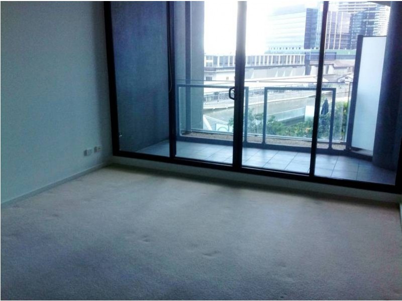 822/60 Siddeley Street, Docklands VIC 3008