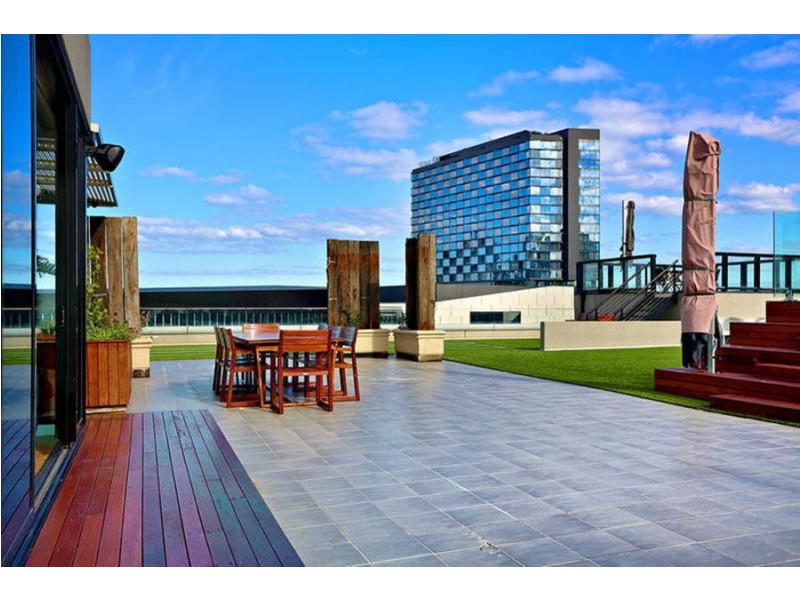 709/60 Siddeley Street, Docklands VIC 3008