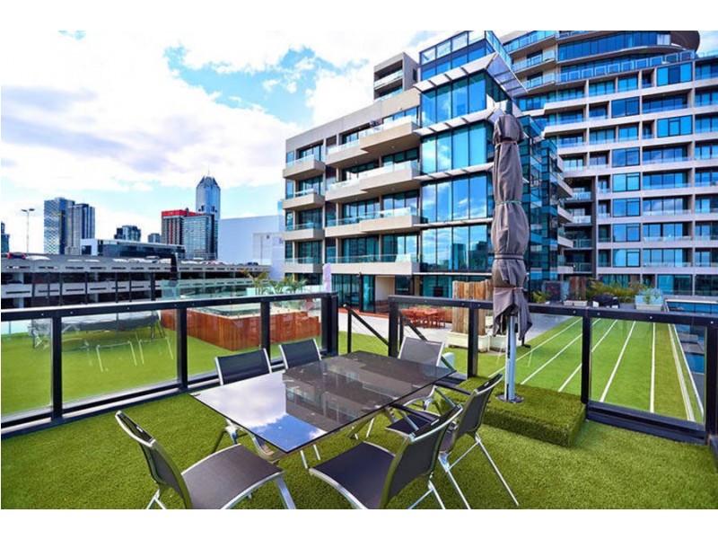 709/60 Siddeley Street, Docklands VIC 3008