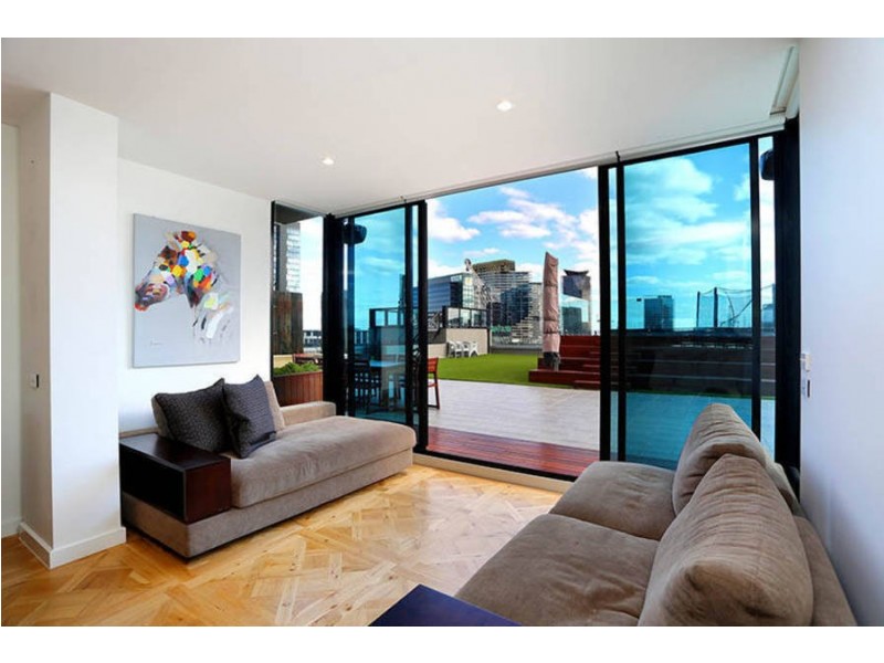 709/60 Siddeley Street, Docklands VIC 3008