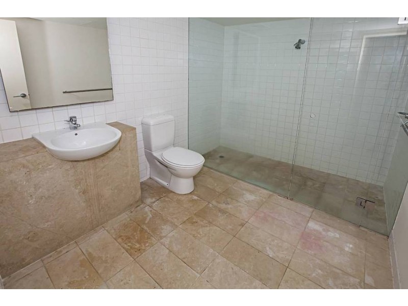 8G/228 The Avenue, Parkville VIC 3052