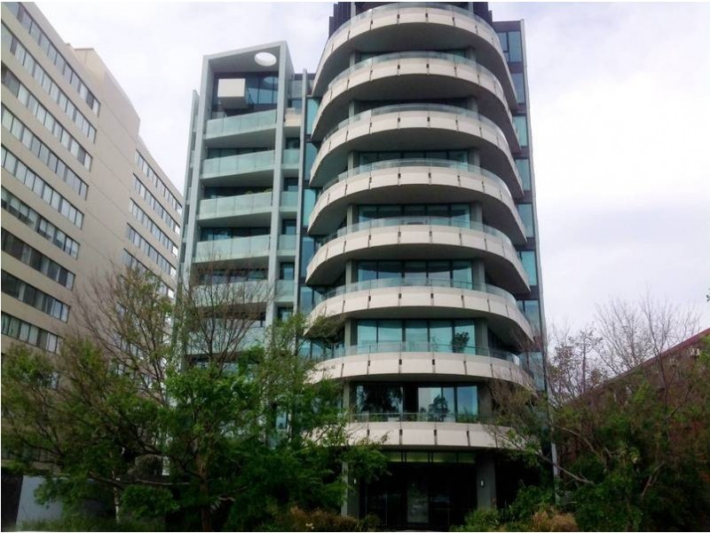 8G/228 The Avenue, Parkville VIC 3052