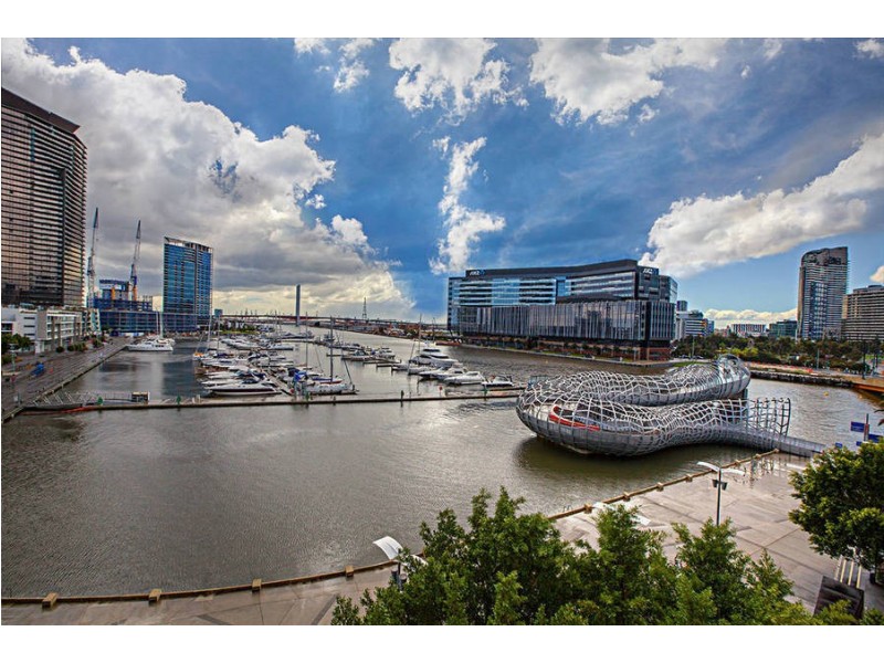 501/50 Lorimer Street, Docklands VIC 3008