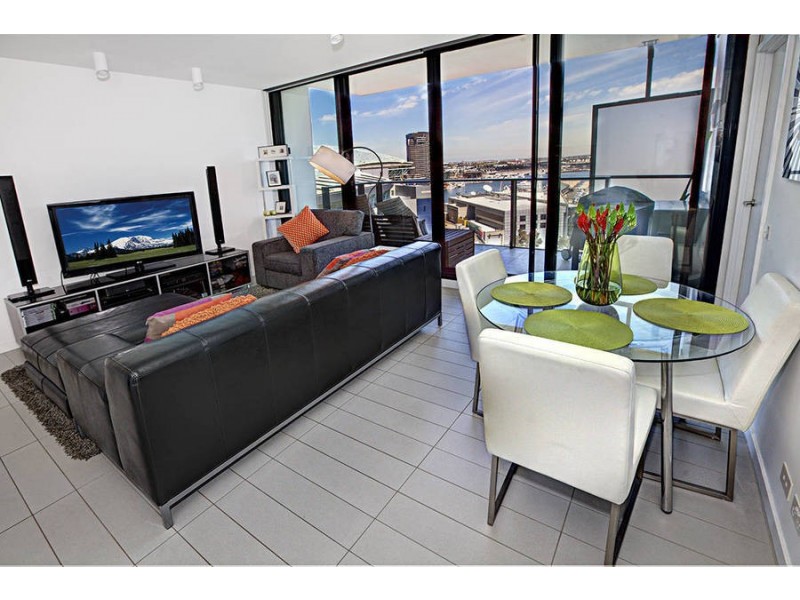 1102/673 LaTrobe Street, Docklands VIC 3008