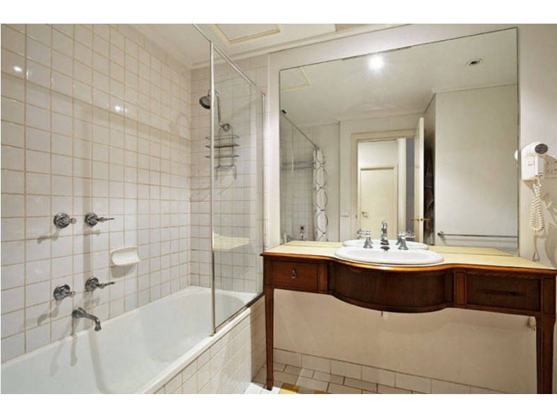 225/53 Spencer Street, Docklands VIC 3008