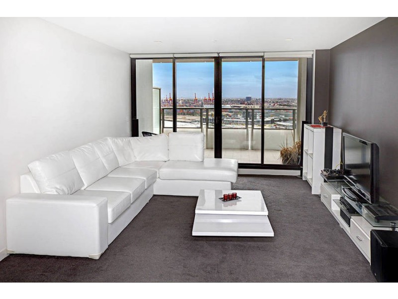 2307/100 Harbour Esplanade, Docklands VIC 3008