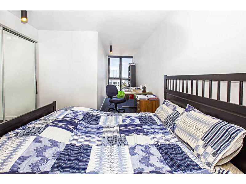 512/673 LaTrobe Street, Docklands VIC 3008