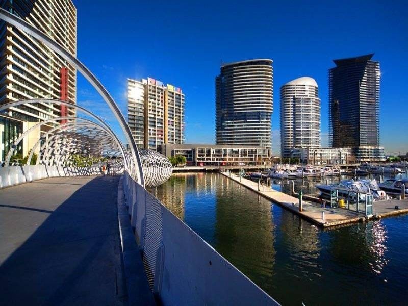 1703/70 Lorimer Street, Docklands VIC 3008