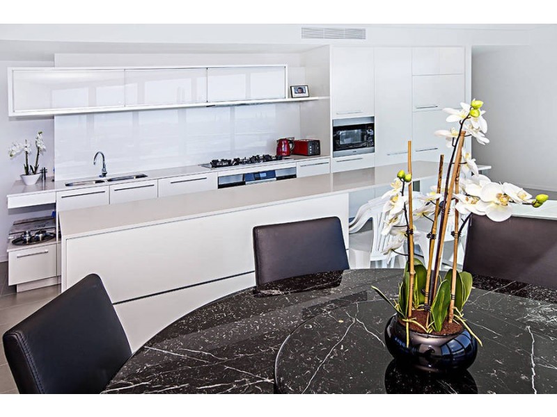 2205/1 Point Park Crescent, Docklands VIC 3008