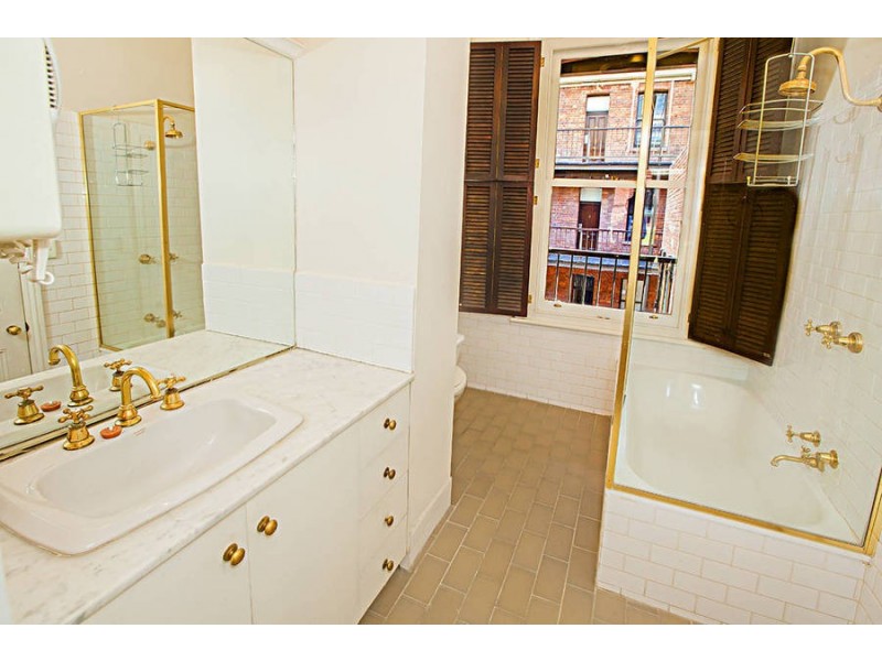 12/24 Little Bourke Street, Melbourne VIC 3000