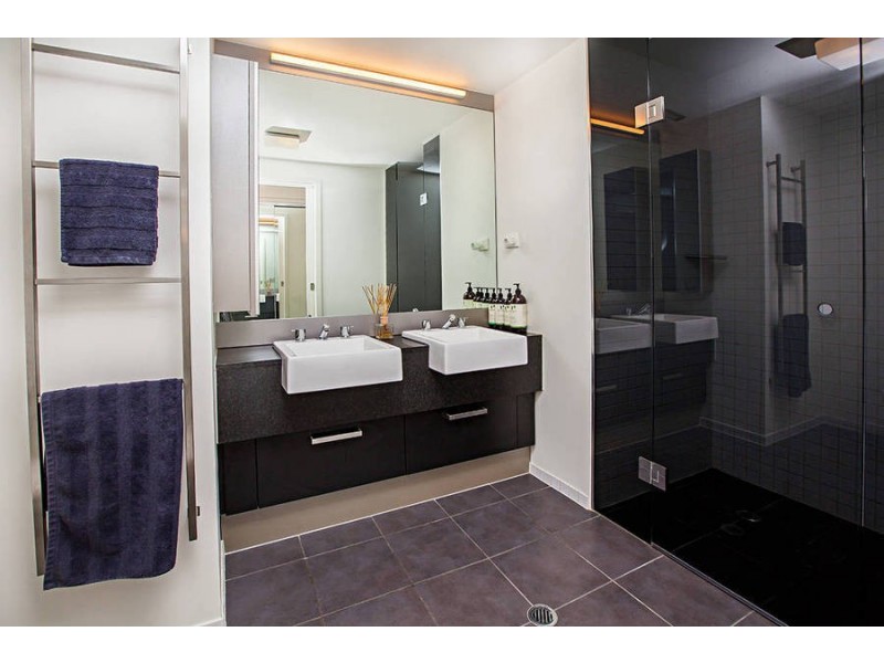 701/70 Lorimer Street, Docklands VIC 3008