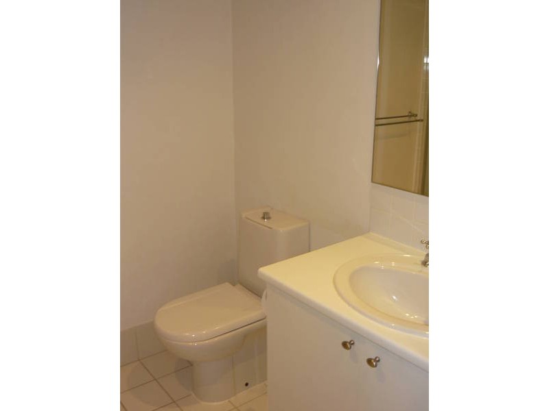 36/24 Little Bourke Street, Melbourne VIC 3000