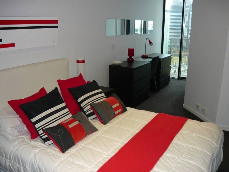 S1001/8 Waterview Walk, Docklands VIC 3008