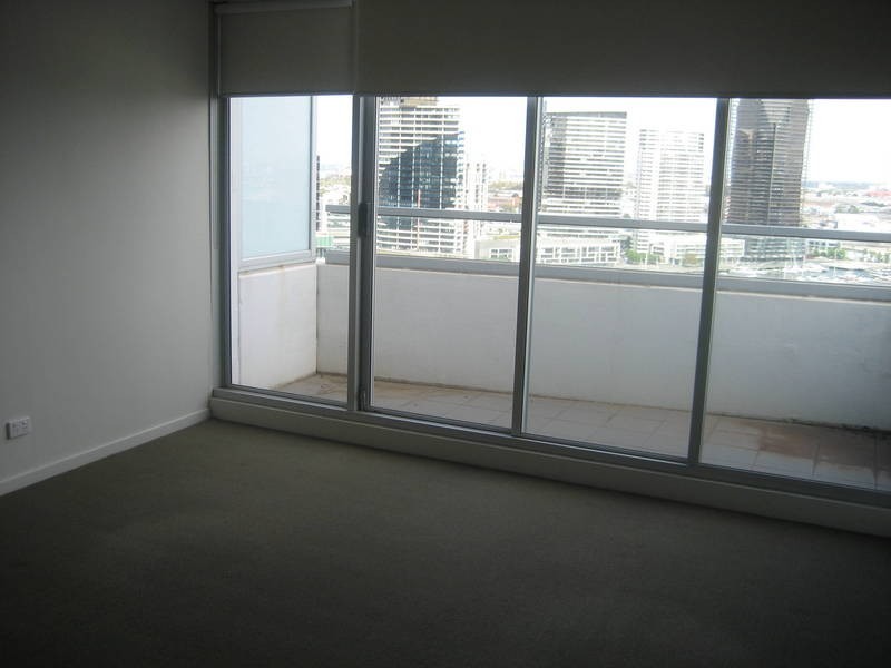 1805/   8 McCrae Street, Docklands VIC 3008